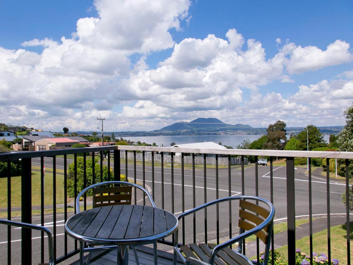 Acacia View At No 3 - Acacia Bay Holiday Home Taupo Dış mekan fotoğraf