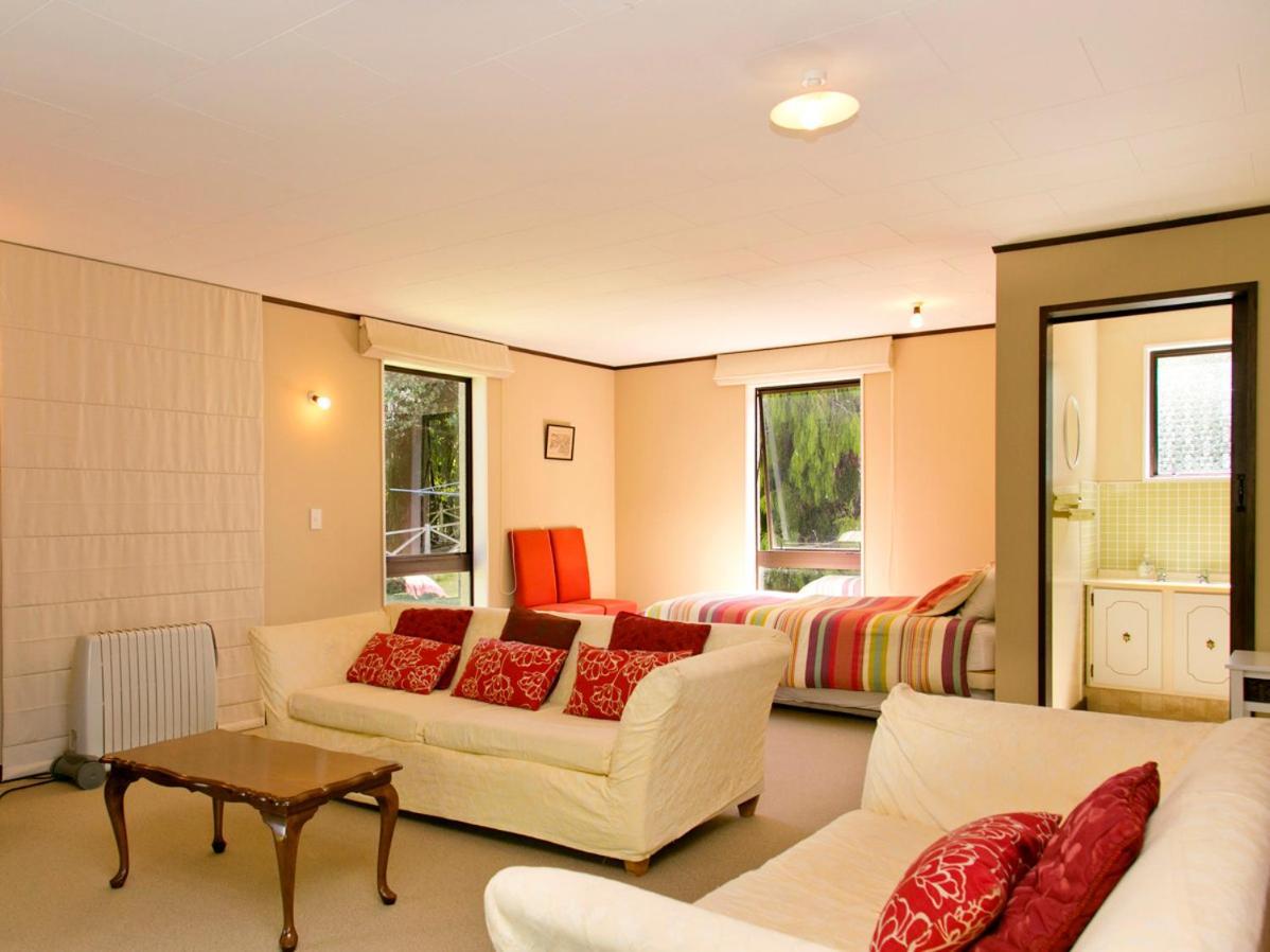 Acacia View At No 3 - Acacia Bay Holiday Home Taupo Dış mekan fotoğraf